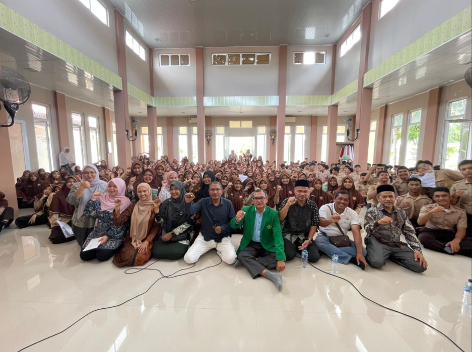 Unimal Sosialisasikan Program Studi kepada Siswa Kelas XII SMA Negeri 1 Bireuen, Soroti Prodi Baru PWK dan Teknik Lingkungan
